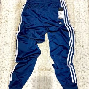 Adidas trainers.  Size 14-16.  NWT